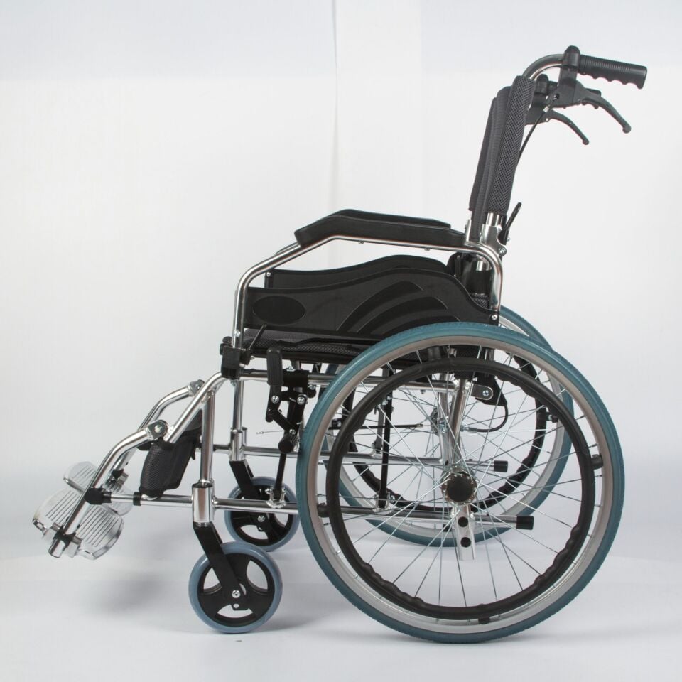 20 Inc Tekerlekli Sandalye