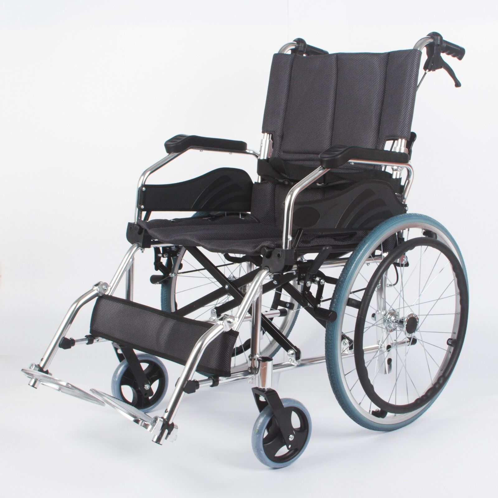 20 Inc Tekerlekli Sandalye